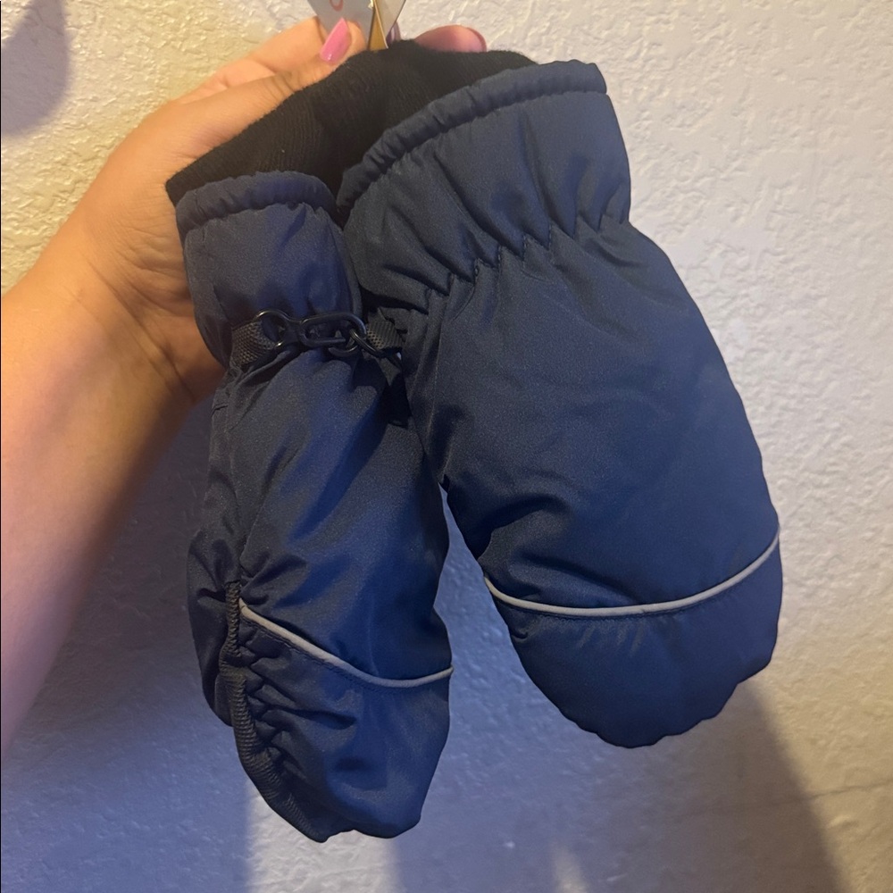 Cat & Jack Blue Kids Snow Mittens